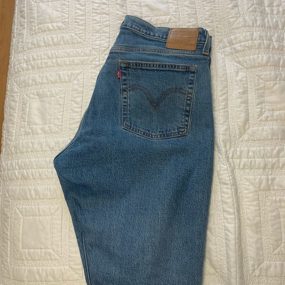 Levi’s “wedgie” jeans - Picture 6 of 6